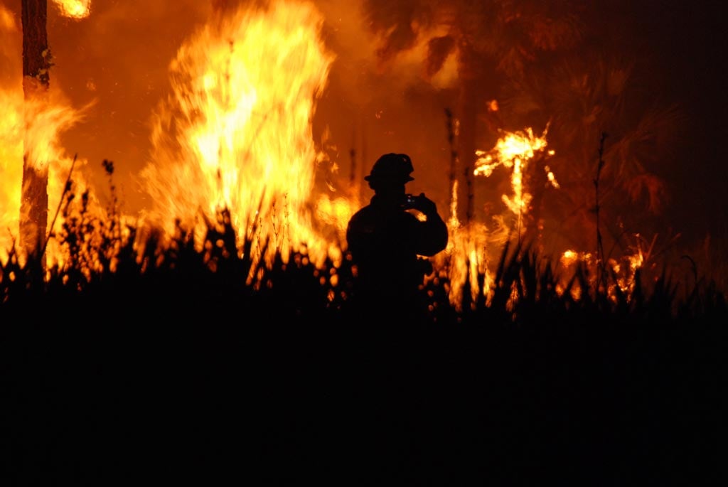 U.S. Forest Service fire fighters will be active on the PCT this year. [photo: Josh O'Connor - USFWS/cc]