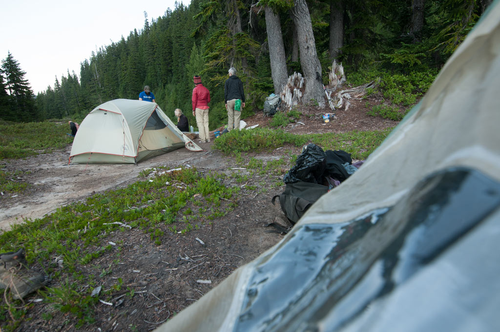 campsite-on-the-pacific-crest-trail-in-alpine-lakes-wilderness