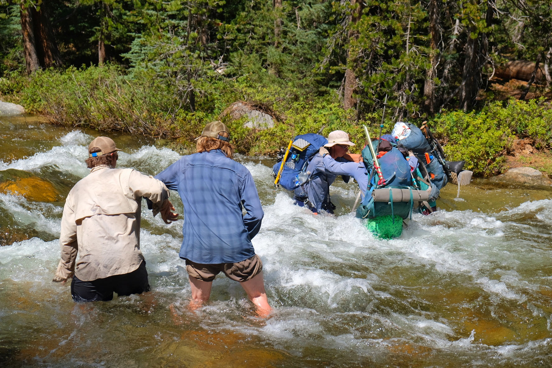 stream crossing safety advice for hikers and backpackers