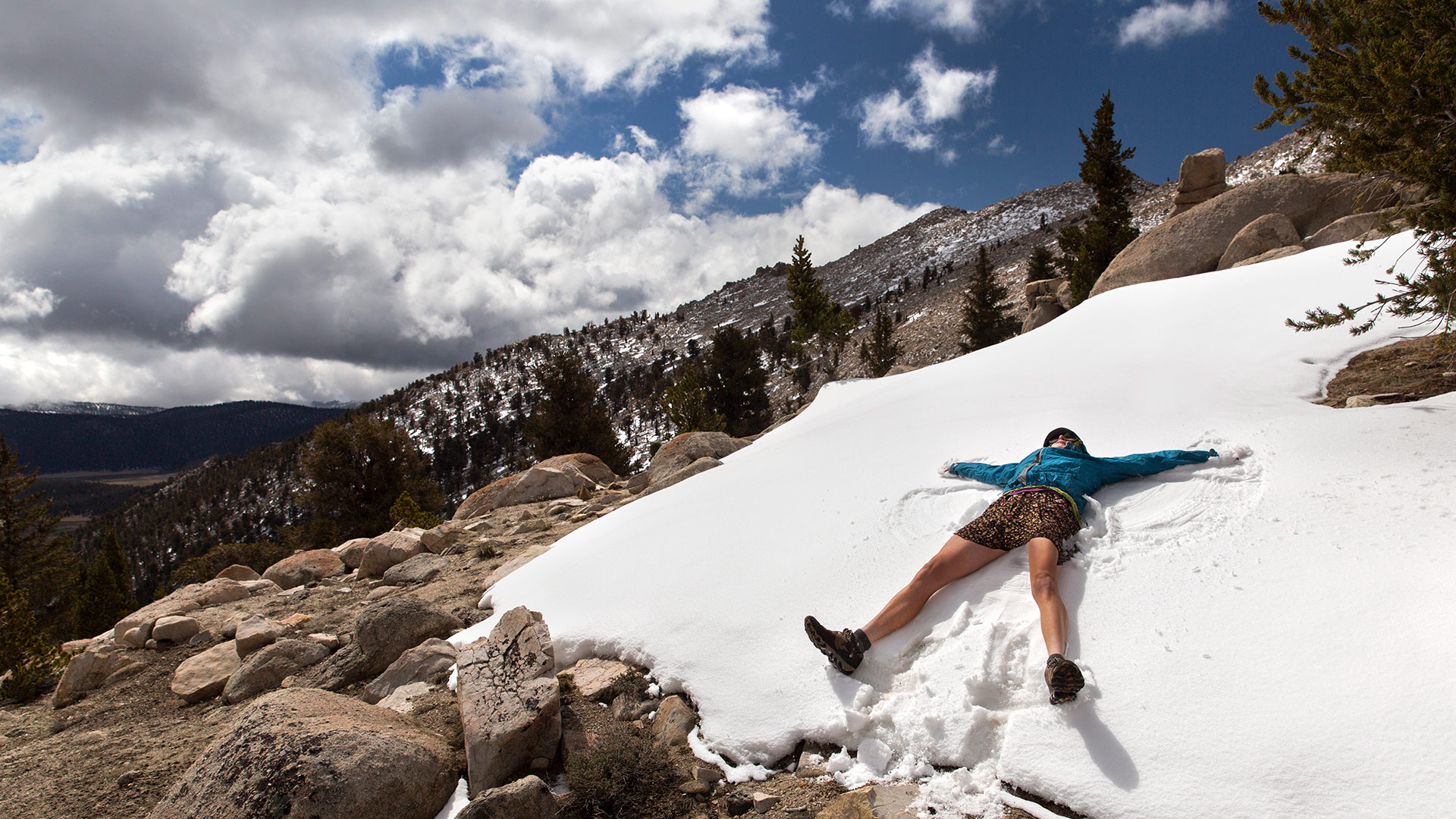 'Dirt Bowl' makes a snow angel in the Sierra on a magical day. Photo by Bri 'Twink' Leahy