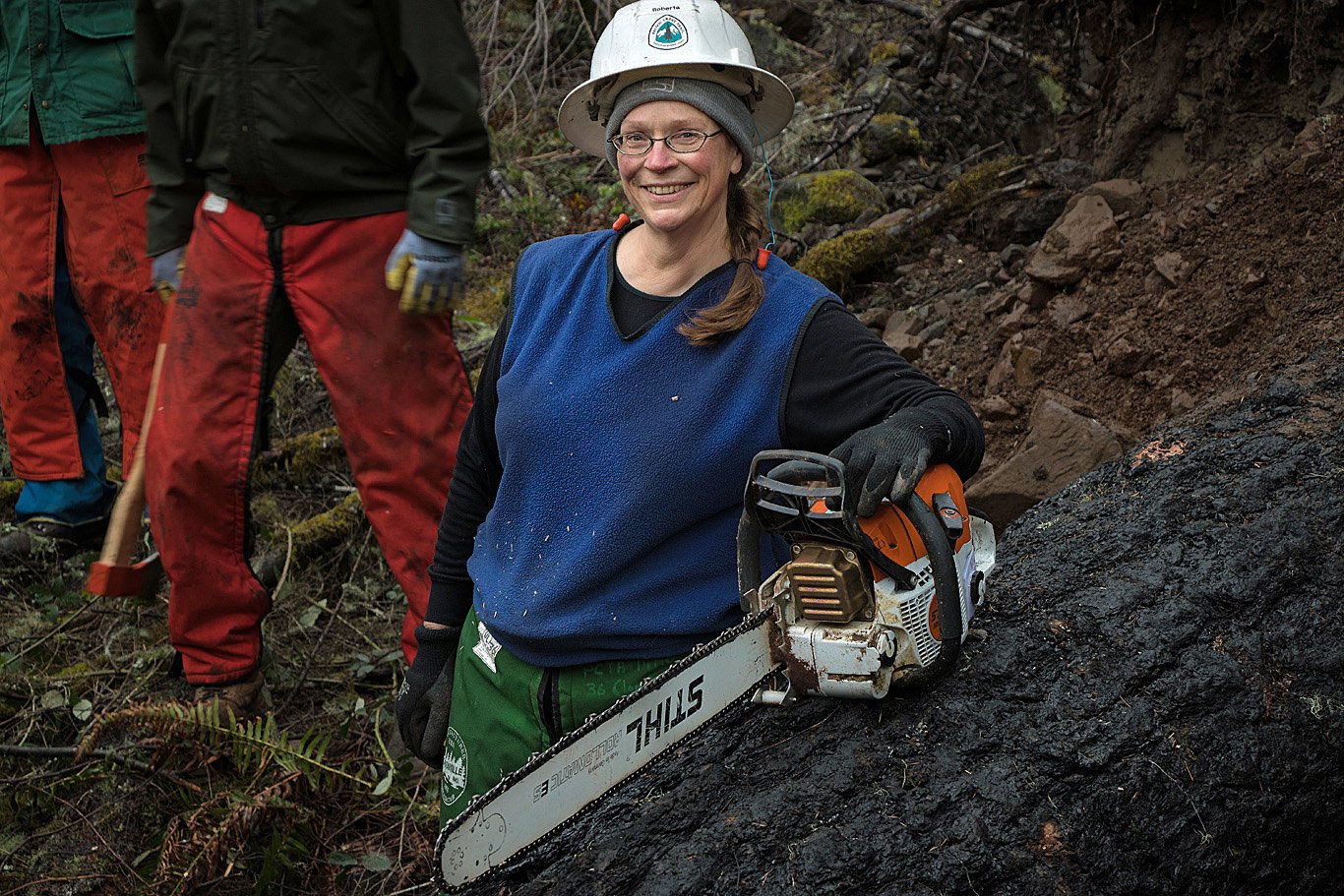 Roberta Cobb helped lead the passionate and skilled volunteers of the PCTA Mt. Hood Chapter to quickly reopen the PCT and other trails. Photo by Terry Hill